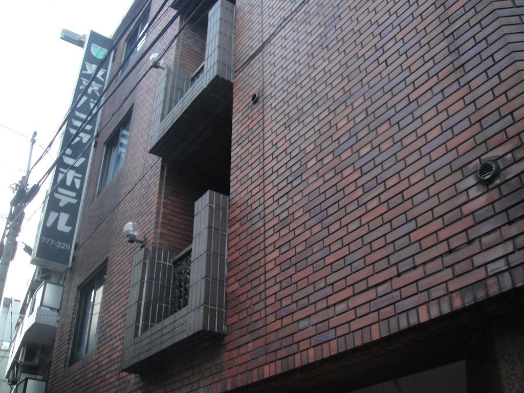 Tokyo Banyan Hotel Exterior foto